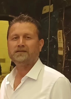 Hasan demir из İstanbul 48 лет