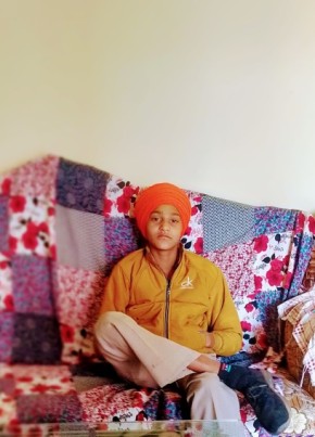 Abhi, 18, India, Amritsar