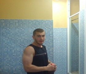 Lazar, 34, Drama