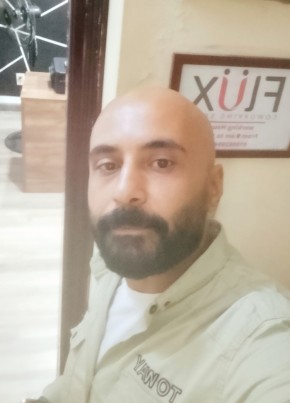 Ahmed из الإسكندرية 36 лет