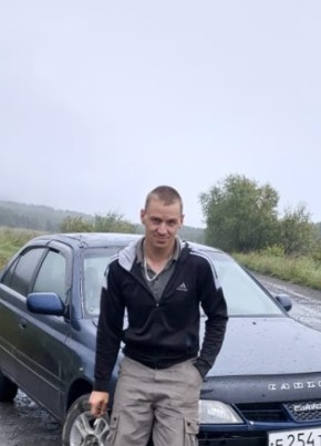 Анатолий, 32, Россия, Бодайбо