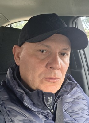 Павел из Челябинска 46 лет