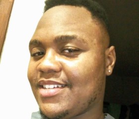 Valmir Da Silva, 22, Luanda