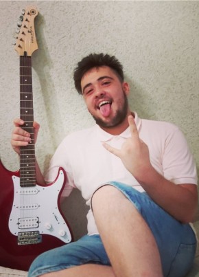Alex из Bakı 25 лет