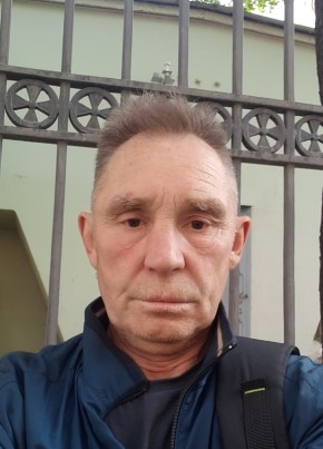 Роман из Колпино 60 лет