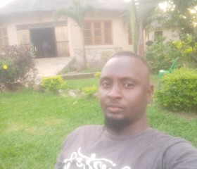 Ali da Rafian, 28, Kampala