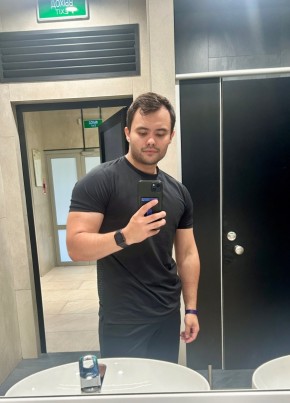 Artur из Frankfurt am Main 28 лет