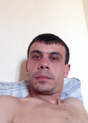 Aram -, 35, Россия, Износки