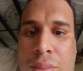 Edwinveraperez, 32, The Bronx