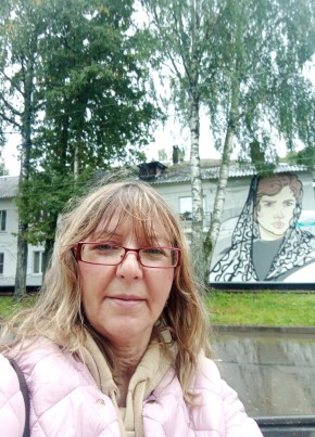 Елена из Санкт-Петербурга 62 года