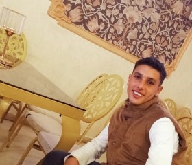 Shokre Eltaalb, 18, Alexandria