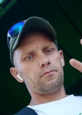Сергей Аврамец из Бийска 40 лет