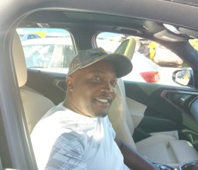 ProsperTakudzwa, 40, Cape Town