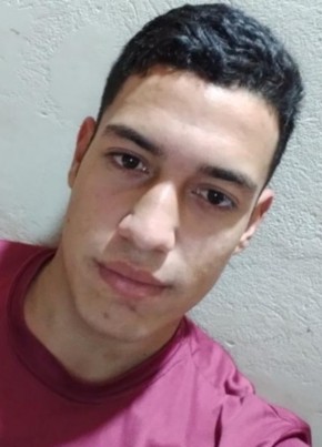 Julio Ferreira A, 23, República del Paraguay, Limpio