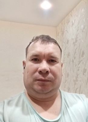 Илья из Морки 42 года