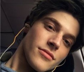 Enzo, 20, Sao Luis