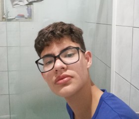 Matheus, 18 лет, Chapecó