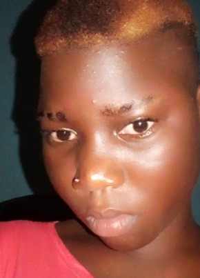 Ella Pigier, 24, République du Bénin, Cotonou