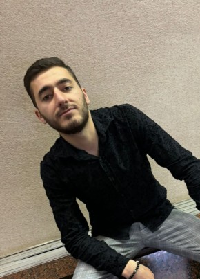 Gug из Երեվան 27 лет