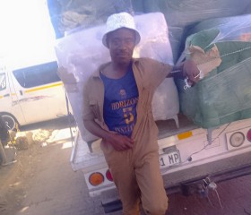 Dennis, 33 года, Soweto