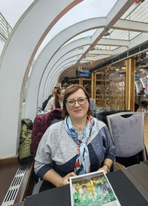 Elena, 51, Russia, Moscow