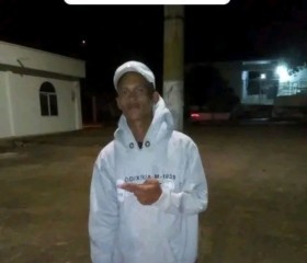 Alex, 35, El Banco