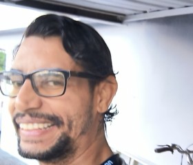 Benny, 46, Carolina