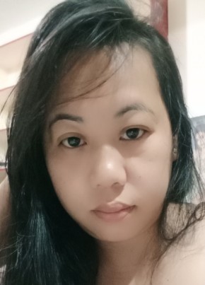 Ruchelle Mabanan, 36, Pilipinas, Lungsod ng Catbalogan