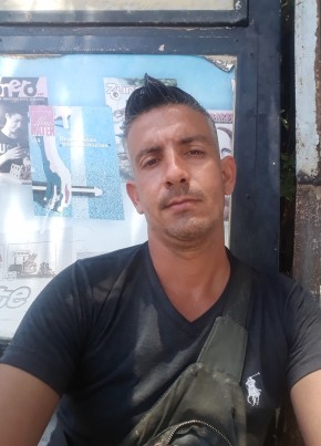 Rayner из La Habana 40 лет