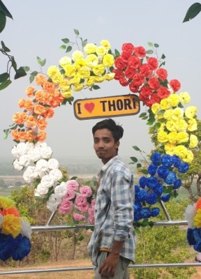 Kk, 18, Nepal, Kathmandu