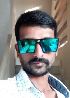 Ravi Goud, 36, India, Quthbullapur