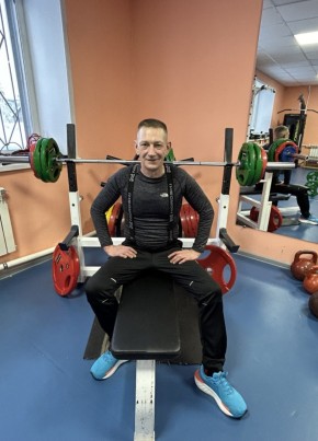 Василий из Няндомы 42 года