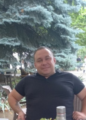 Yuriy, 37, Russia, Tiksi