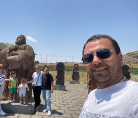 Aleksandr, 42, Yerevan