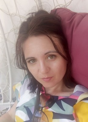 Ирина из Омска 39 лет
