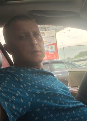 Андрей из Бердска 43 года