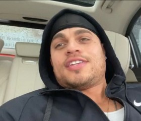 Jason, 45, Los Angeles