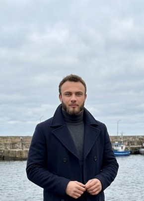 Андрей из Омска 41 год