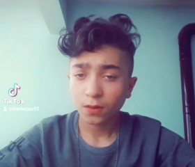 Emirhan, 23, Demirci