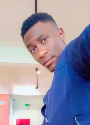 Rayan из Nairobi 27 лет