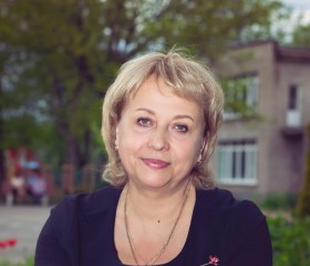 Larisa, 60, Saint Petersburg