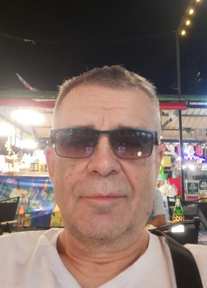 Михаил из Истры 55 лет