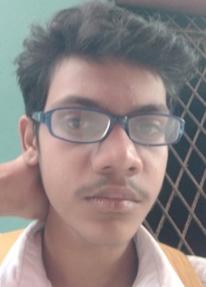 Devank, 18, India, Ghaziabad