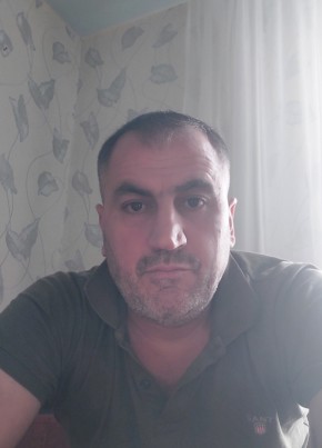 Рамиль из Омска 44 года