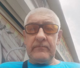 влад, 67 лет, Якутск