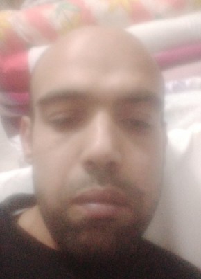Tolga из İstanbul 30 лет