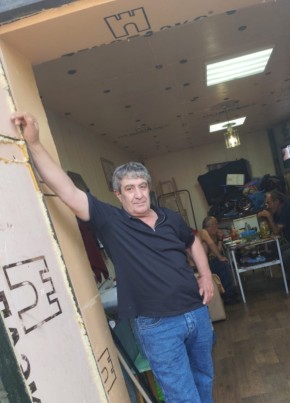 Арсен из Салавата 62 года