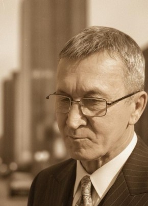 Евгений из Павлодара 52 года