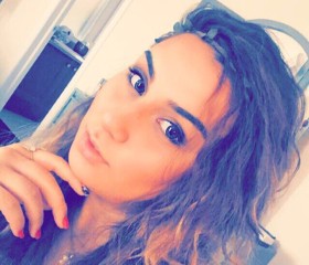 nushia, 25, Richmond Hill