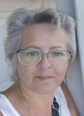 Елена из Коммунара 53 года